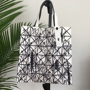Like New Bao Bao Bag